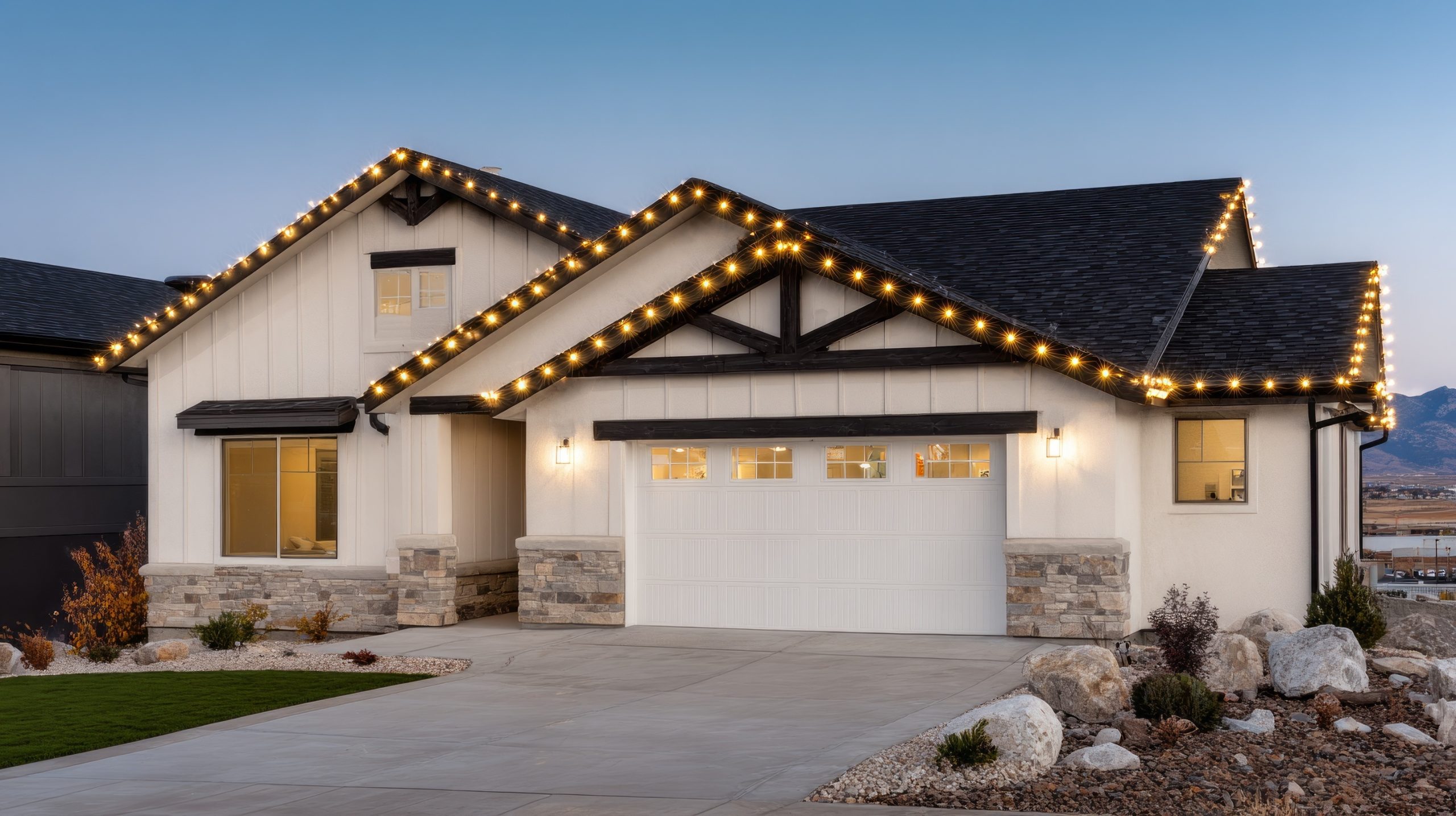 What Are Permanent Lights? A Homeowner’s Guide for Forney, TX